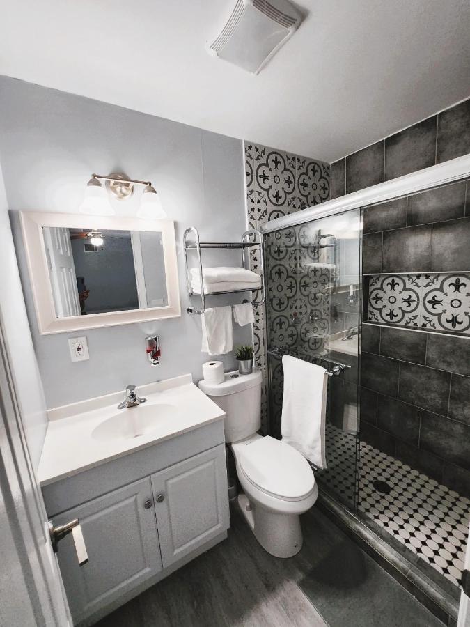טאמפה Cheerful Super Suite + 2 Queen + Sofa Bed Minutes From The Airport! מראה חיצוני תמונה